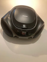 Sylvania Boombox CD Radio Portable Modèle SRCD1069BT-GRAPHITE-EO
