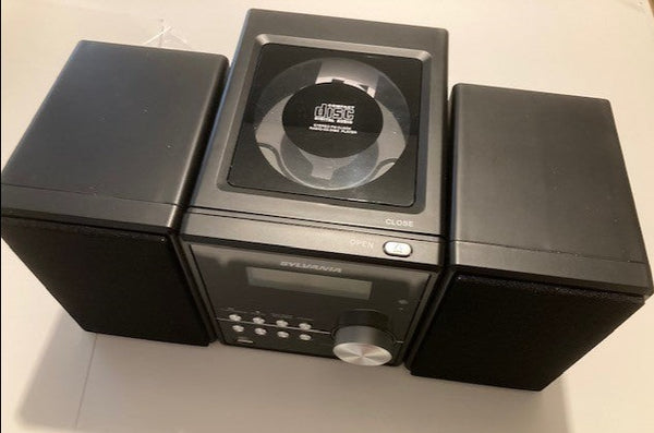 Sylvania - Système Micro-Chaîne CD Bluetooth  Modèle SRCD804BT-B