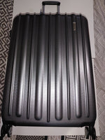 Samsonite Quarry - Valise de 27'' de couleur argenté extensible (Valeur d'environ 299.99$)