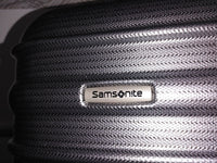 Samsonite Quarry - Valise de 27'' de couleur argenté extensible (Valeur d'environ 299.99$)